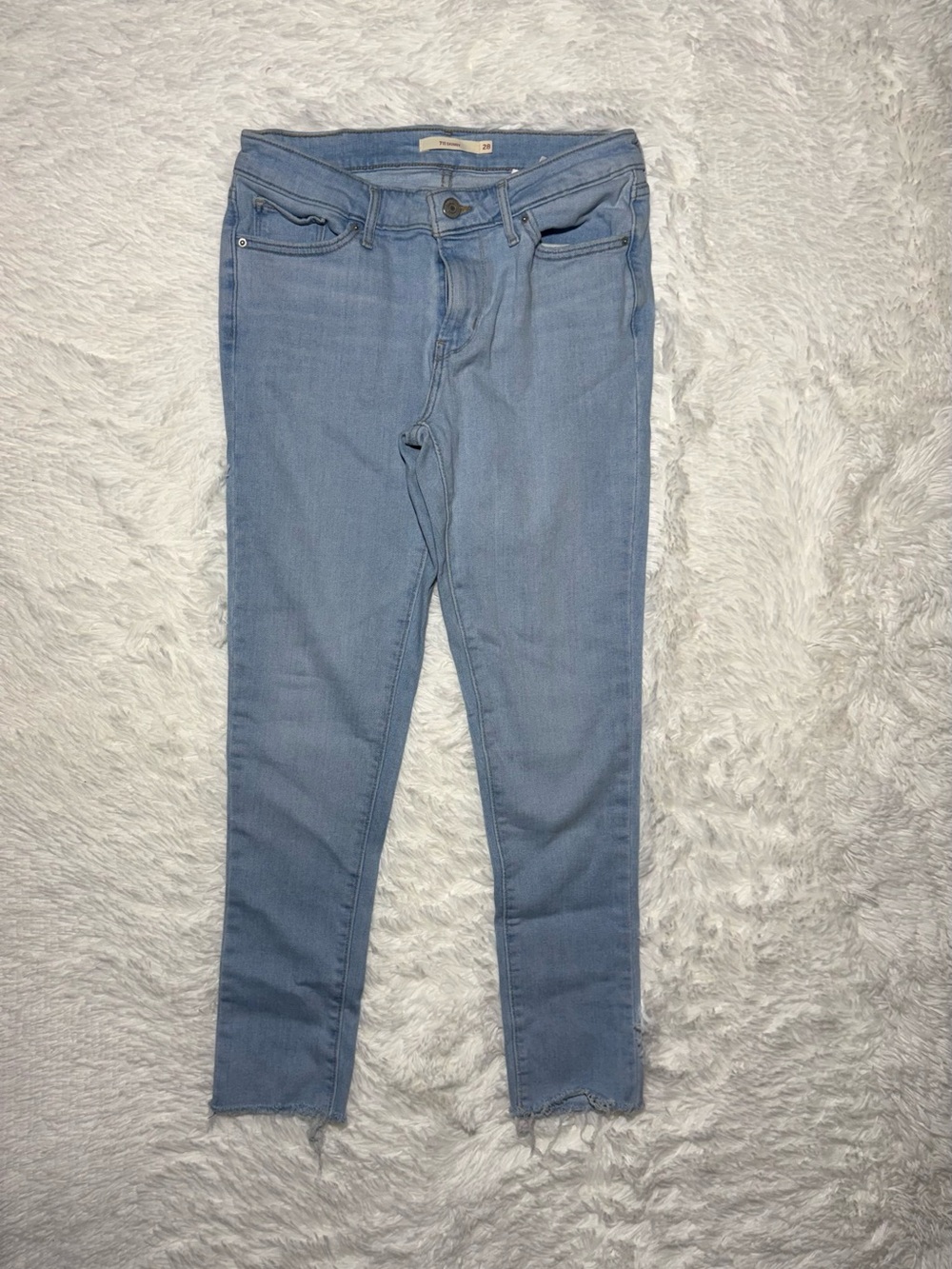 Levi’s 711 Skinny Jeans Light Wash Raw Hem Stretch Denim Pants Size 28 W28